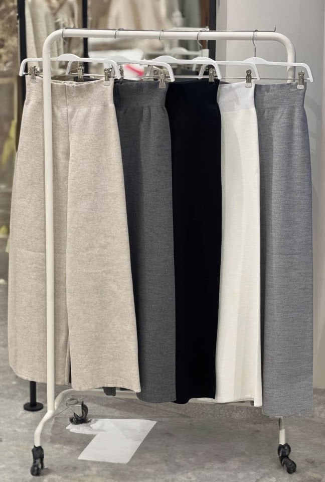 Krem Triko Pantolon