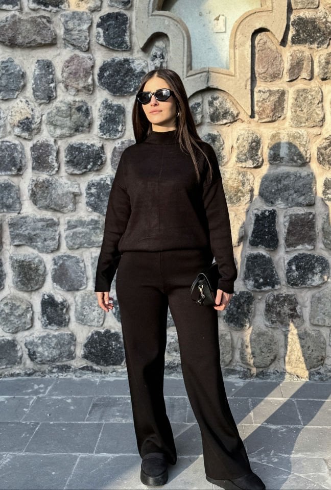 Siyah İkili Takım