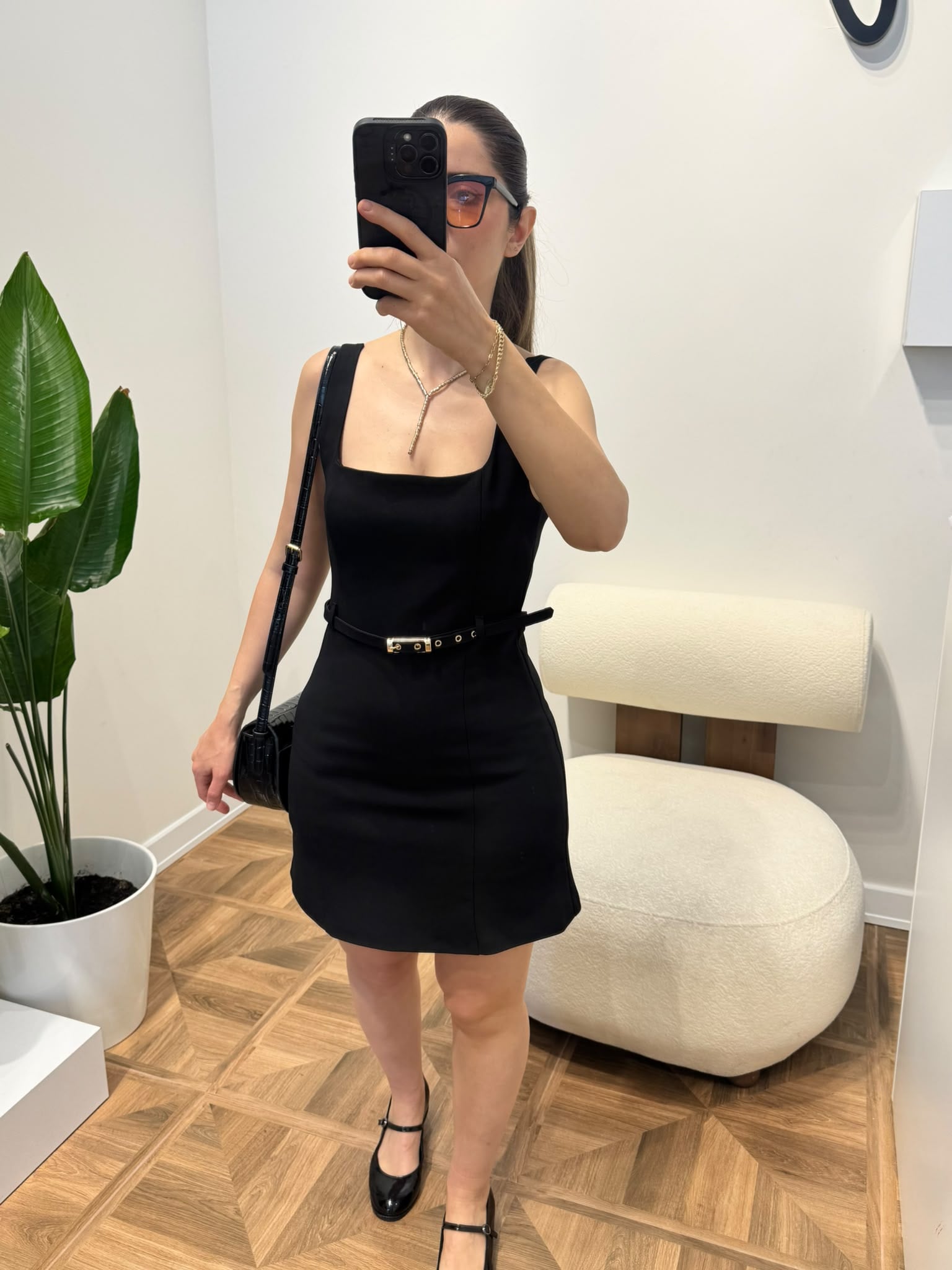 Siyah Kemerli Mini Elbise