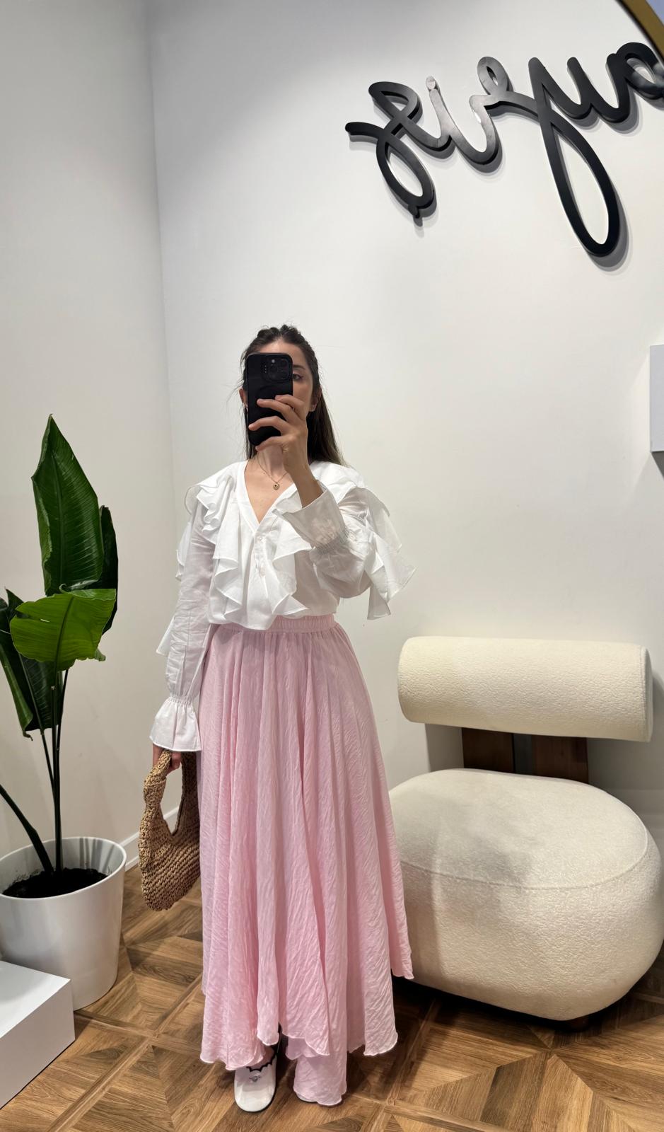 Pembe Asimetri Etek