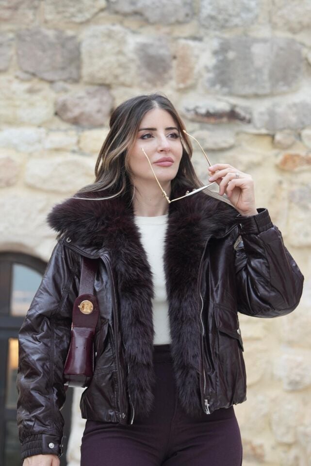 Bordo Yakası Kürklü Mont